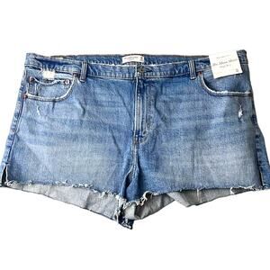 Abercrombie & Fitch The Mom Short High Rise Shorts Size 22 Beachy Vacation